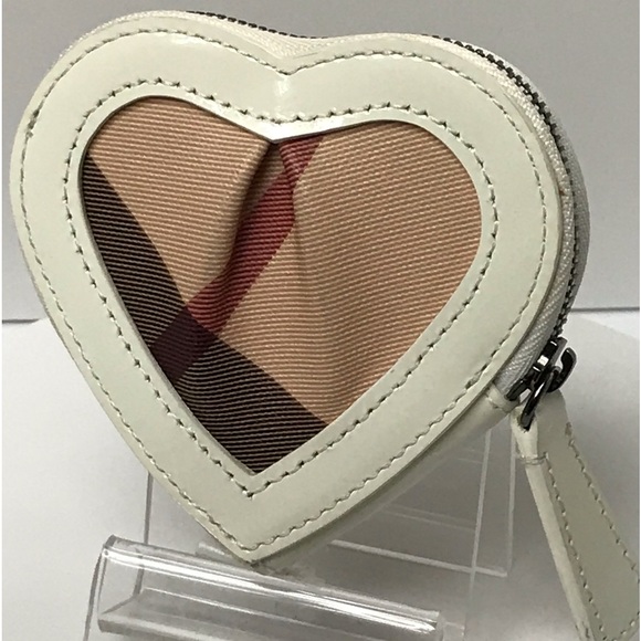 BURBERRY Heart Nova Check Coin Purse 😍❤️‍🔥 - Picture 13 of 17